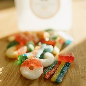 CannaCandee Gummies. Relieve Pain, Anxiety, Sleep.